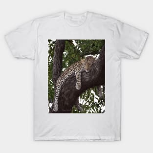 Realistic Painting of a Resting Leopard T-Shirt